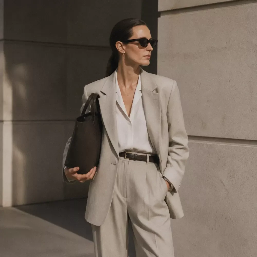 The Capsule Wardrobe Method for Summer